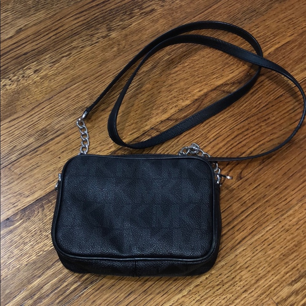 Michael Kors crossbody bag authentic - Picture 2 of 6